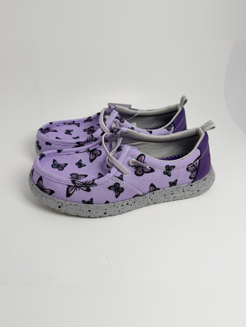 Eddie Bauer Lilac Butterfly Kids Sneakers with Gray Speckled Sole